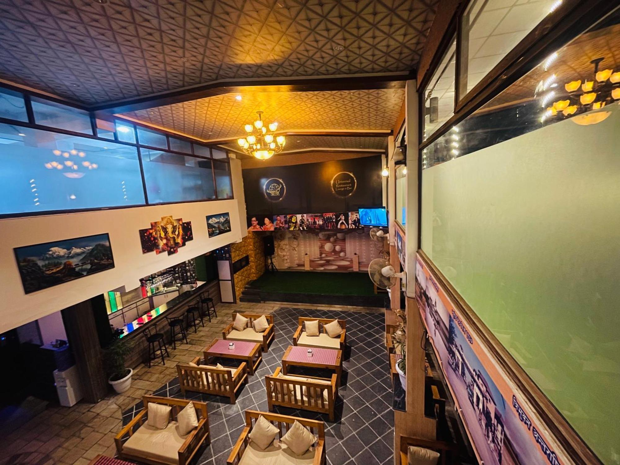 Hotel De Universal Kathmandu Bagian luar foto